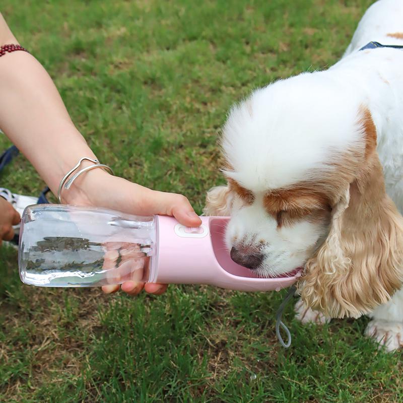 400ML Portable Dog Water Bottle PET Material Traveling Drinking Bowl Outside Feeding Puppy Water Container with Strip