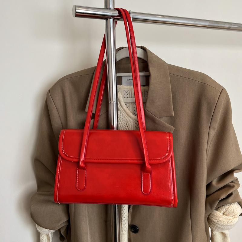 Large Capacity Underarm Bag Women's 2025 Spring and Summer New High-value Handbag Versatile Fashion Shoulder Bag