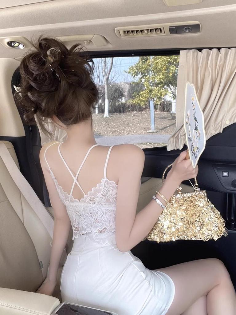 Summer Women's National Style Lace Camisole Halter Top with Chest Pads