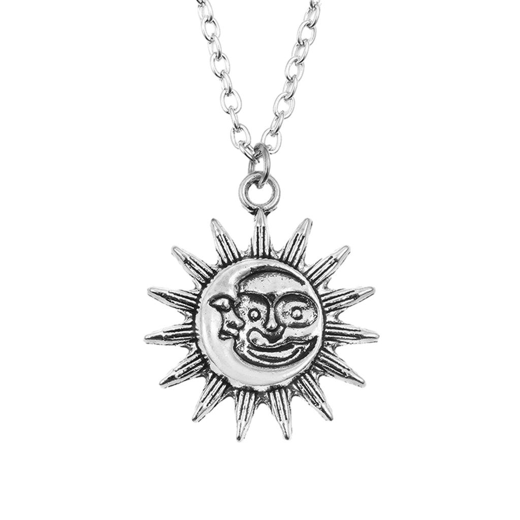 Versatile Necklace with Opal Inlayed Sun Moon Pendant Dainty Collarbone Chain Fashionable Sun Moon Neck Jewelry Ornament