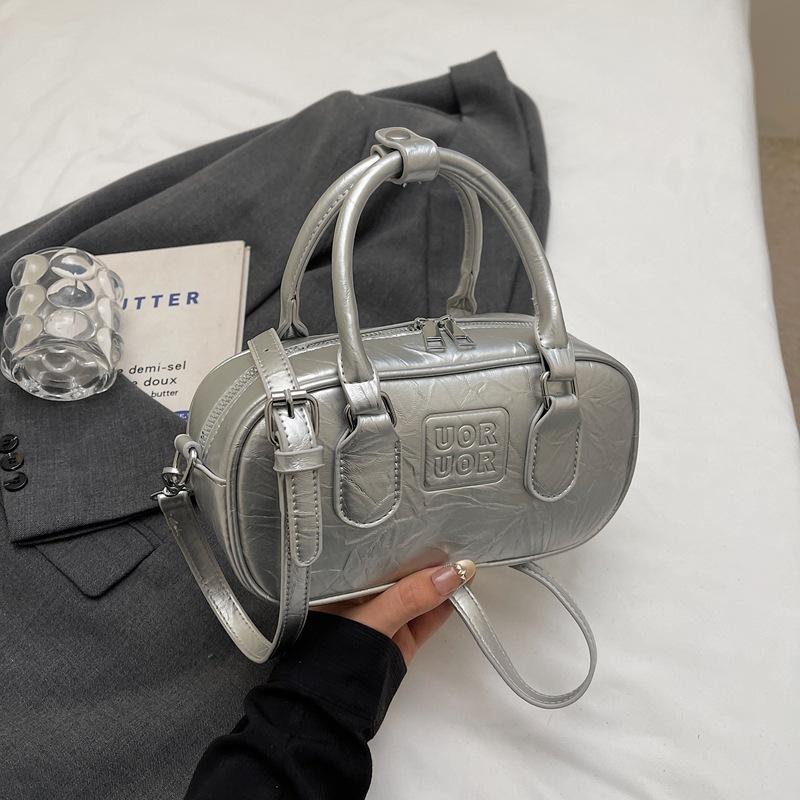 Small Bag Women's Spring and Summer Versatile New Fashion Shoulder Messenger Bag Simple Portable Pillow Bag