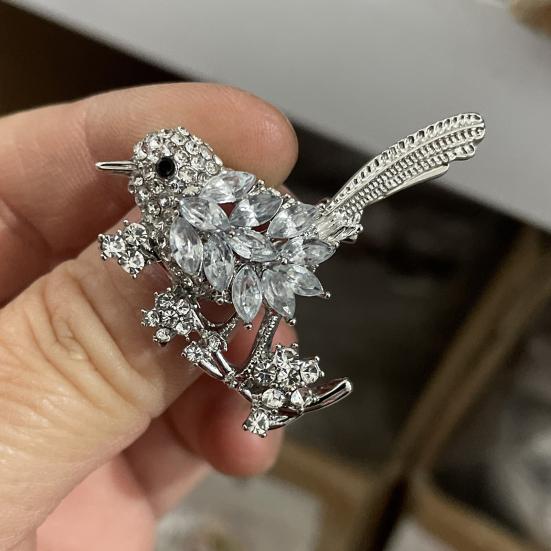 Chinese Style Brooch Pin Sparkling Rhinestones Magpies Bird Shape Lapel Pin Suit Coat Dress Jewelry Gift