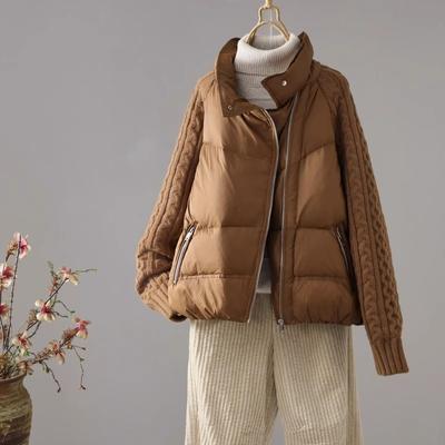 Женский пуховик с вязаными рукавами, 2025, зимняя мода, короткий, со стойкой, на косой молнии, теплый, маленькая куртка, тренд