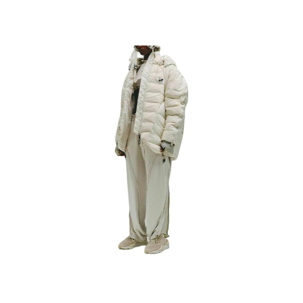 adidas Originals X Hamcus Collaboration FW23 однотонная стеганая куртка с логотипом, завязками на шнурке, капюшоном, молнией, унисекс, верхняя одежда, белый цвет IU4837