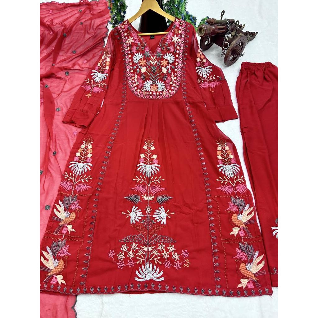 Новая привлекательная одежда для вечеринок с вышивкой разных цветов Fox Georgette Kurti Plazzo имеет стандартный крой и изготовлена ​​из высококачественных тканей и пряжи*