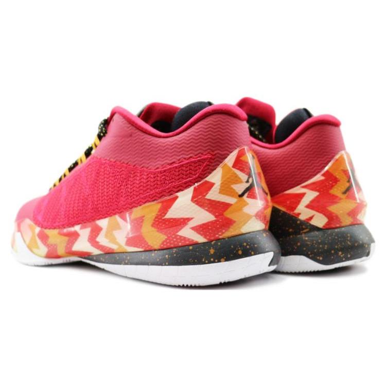 Jordan CP3.VIII Рождество 718448-625
