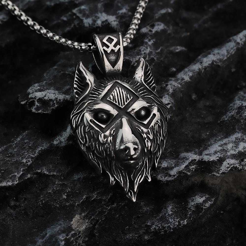 Nordic Retro Stainless Steel Men's Pendant, A Viking Symbol Wolf Head Necklace.
