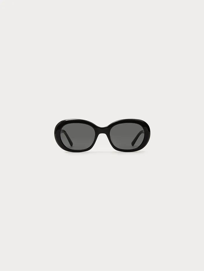 S 004 BLACK