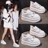 Маленький человек толстоподошвенные увеличивающие рост маленькие белые туфли женская обувь 2025 новые туфли на платформе универсальные модные повседневные спортивные туфли
