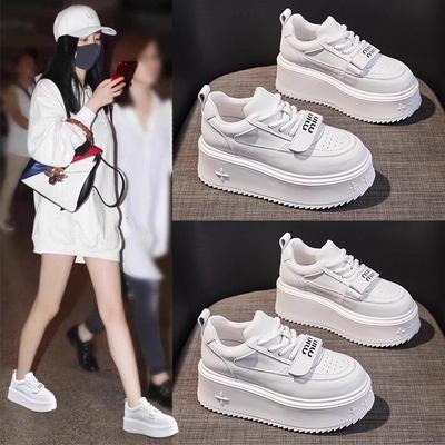 Маленький человек толстоподошвенные увеличивающие рост маленькие белые туфли женская обувь 2025 новые туфли на платформе универсальные модные повседневные спортивные туфли