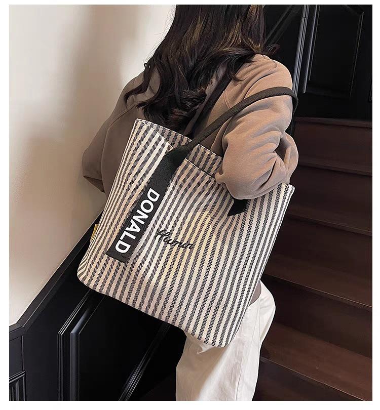 2025 New Women's Large Capacity Canvas Tote: Summer Striped Korean Style Shoulder Handbag