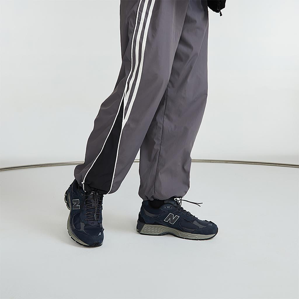 New Balance 2002R Protection Pack — кроссовки унисекс Eclipse Blue Magnet Black M2002RDO