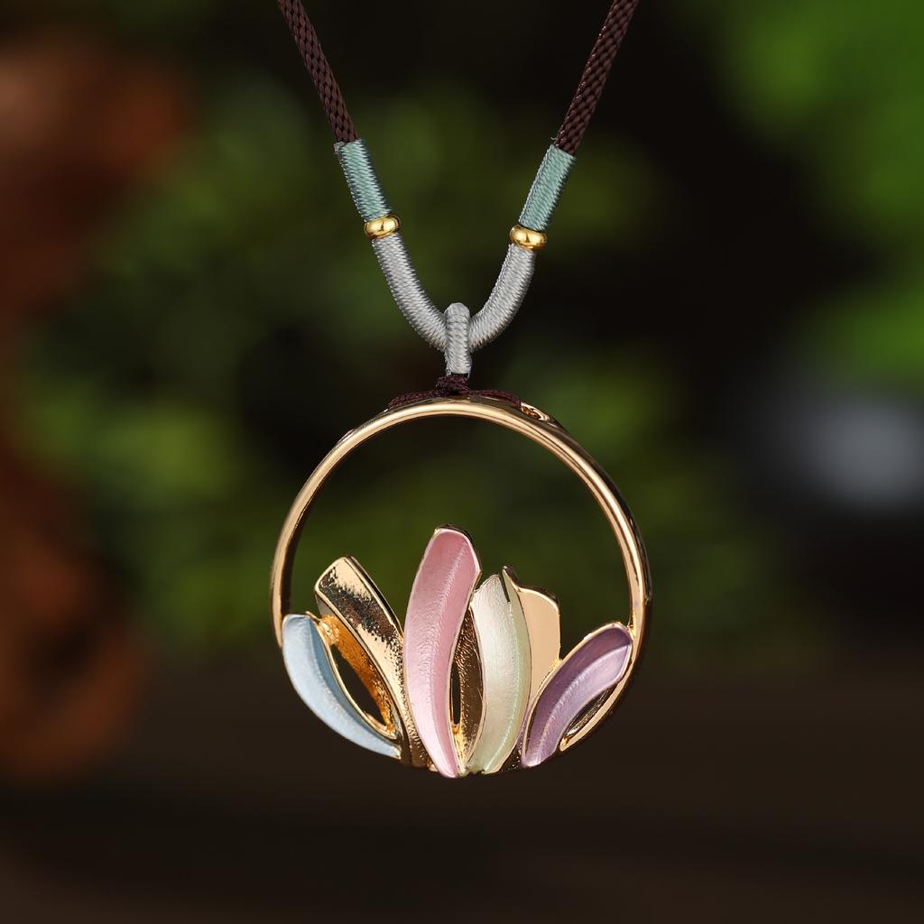 Эмалевый цвет полый геометрический цветок длинная подвеска, женская подвеска-ожерелье в форме сердца с высоким чувством универсальности