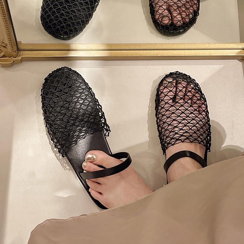 Мода 2024 Новая пляжная обувь Комфорт Ретро Женская обувь на плоской подошве Летние сетчатые сандалии с перфорацией Женские балетки Неглубокие тапочки