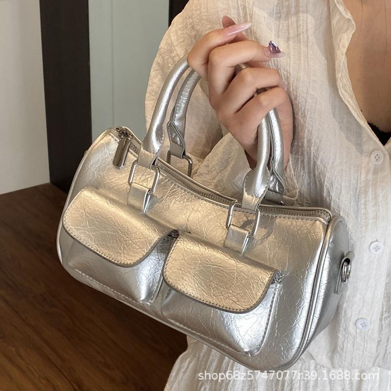 Simple Casual Portable Small Square Bag 2025 New Korean Version High-end Fashion Shoulder Bag Niche Design Messenger Bag