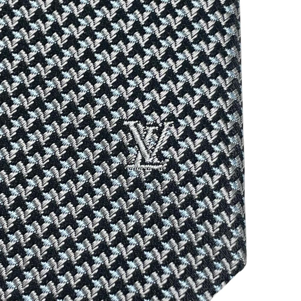 Отличный галстук LOUIS VUITTON Cravate вышивка LV серый шелк мужской M72996 Б/у