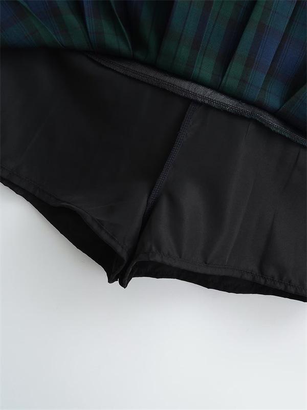Women's Green Plaid Retro Pleated Mini Skirt, Low-Waist, Slimming, Anti-Exposure, Petite Fit