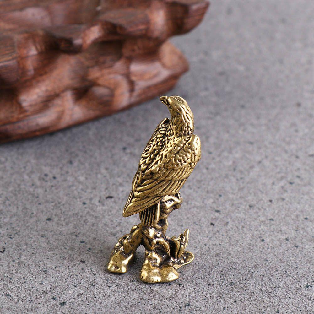 Креативная мини-фигурка орла, ornaments Фэн-шуй, изделия из смолы, китайский стиль, миниатюрная скульптура из чистой латуни, украшение для дома