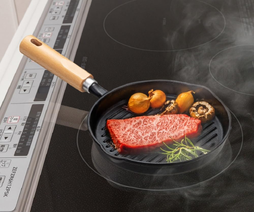 Ishigaki Cast Iron Skillet Grill Pan Wooden Handle 18cm 4455