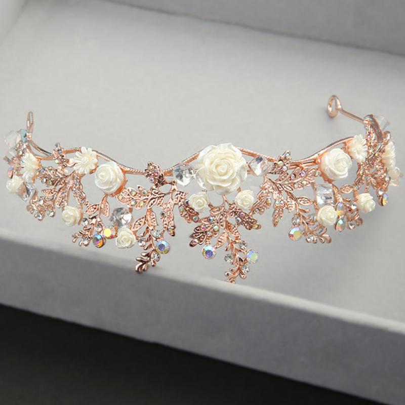 Украшение для волос в виде короны