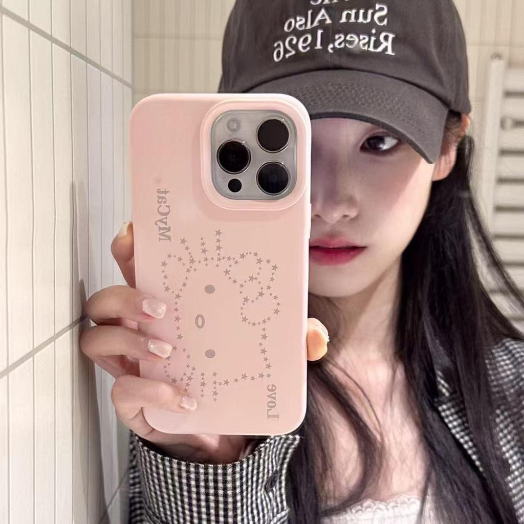 Чехол Star Lines Hello Kitty для iPhone 17 Pro Max/16/15 Pro/14 Plus - Милый и прочный дизайн из рисовой шелухи