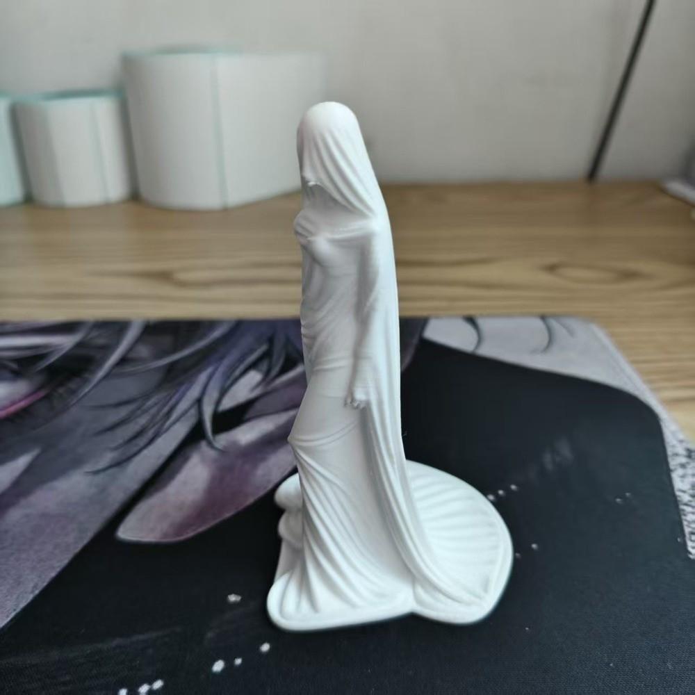 Ghost Girl Cloak Woman Statue Decoration Character Sculpture Wine Cabinet Decor
