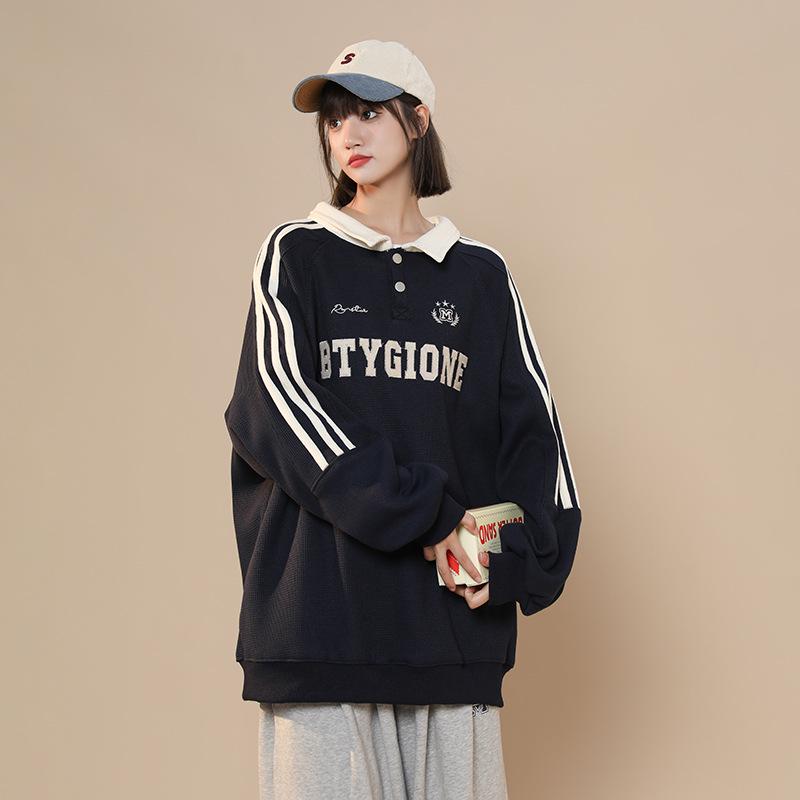 Женский серый свитшот с вышивкой и воротником поло - Свободный крой оверсайз, Тренд весна/осень 2025