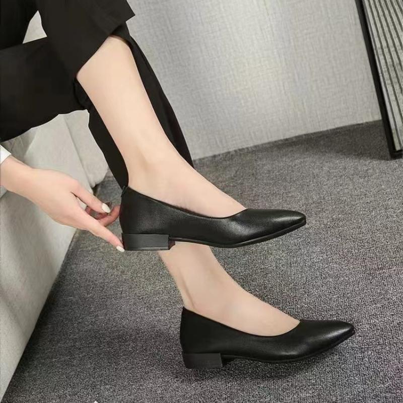 Туфли-балетки с острым носком из мягкой кожи на мягкой подошве для работы, женские, универсальные, на низком каблуке, с мелким вырезом