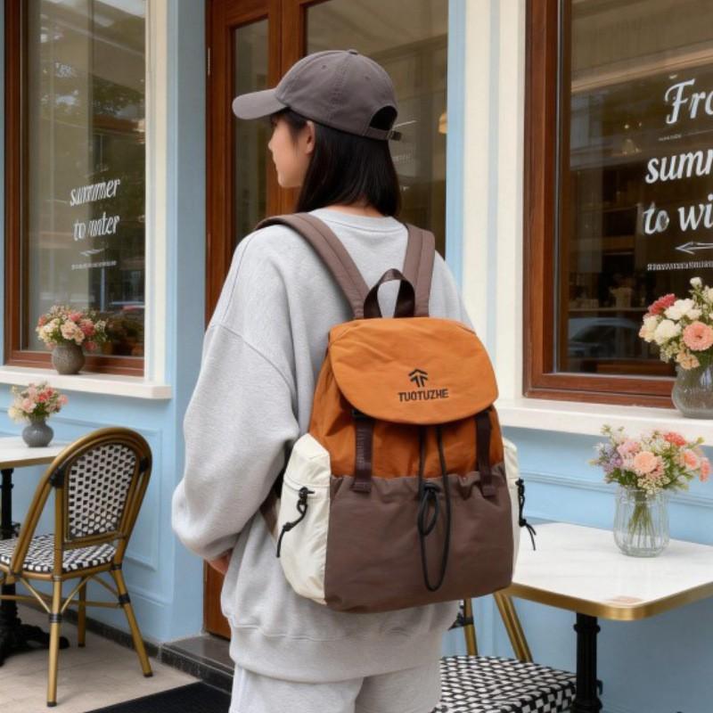 Lightweight Womens Travel Backpack Daily Commute College Student Laptop Bag With Compression Strap