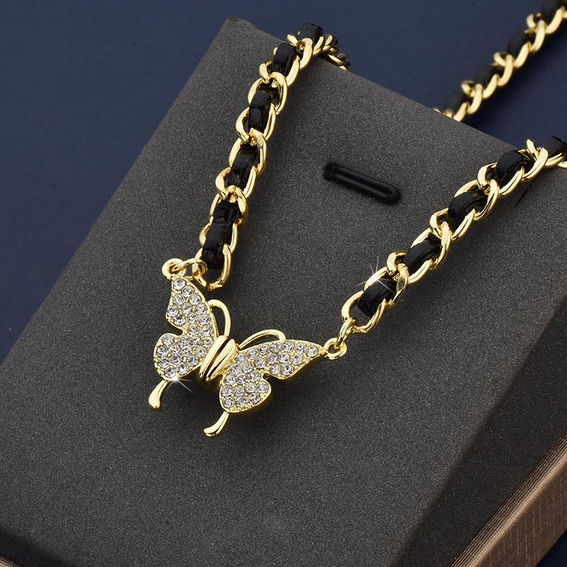 Элегантное магнитное колье в форме сердца для женщин с блестящими стразами