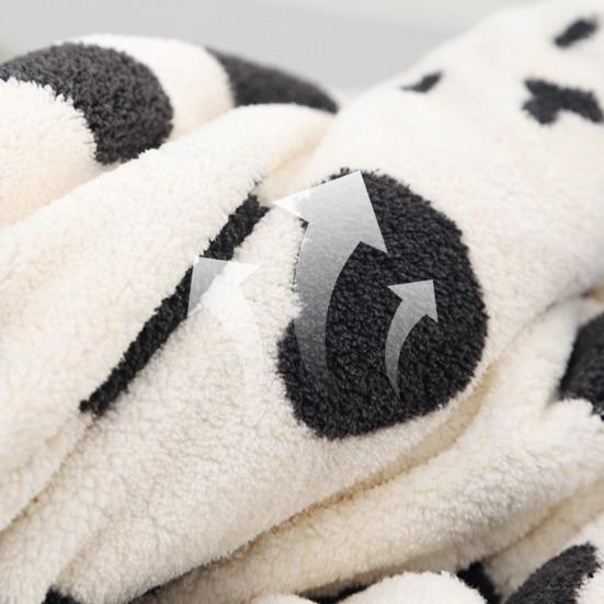 Банное полотенце Ультра мягкое мультяшное изображение коровы с принтом Сильное водопоглощающее легкое быстросохнущее полотенце