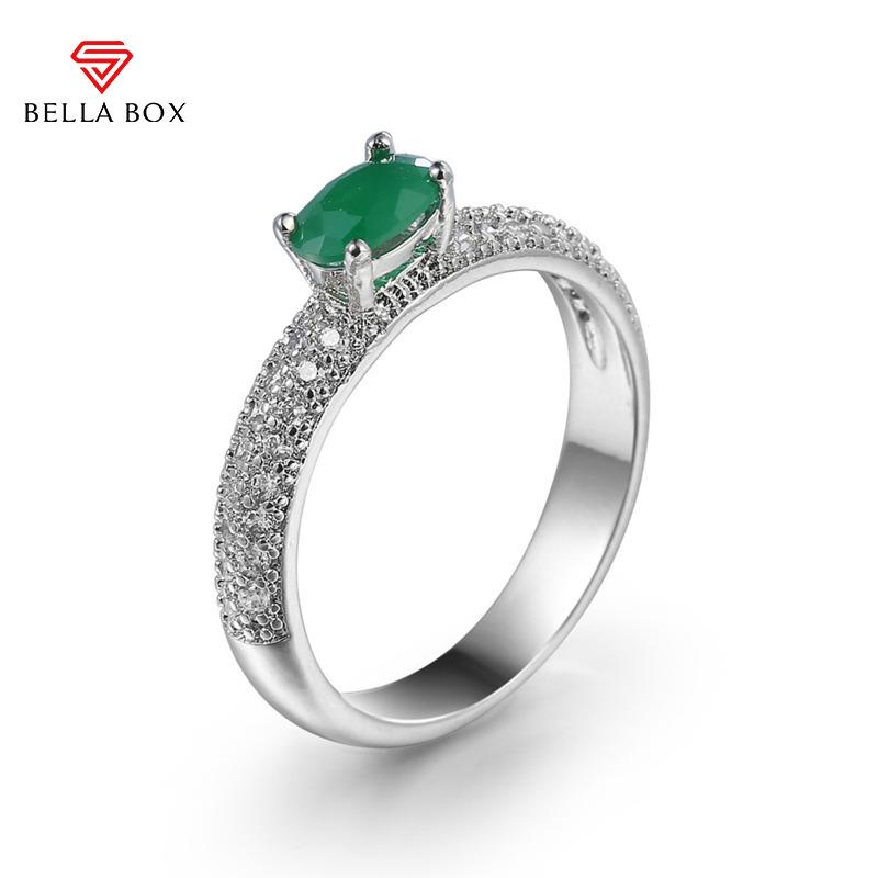 BELLA BOX Factory Wholesale Retro Female Ring Band Classic Oval Cubic Zircon Prong Setting Wedding Finger Ring For Women Gift