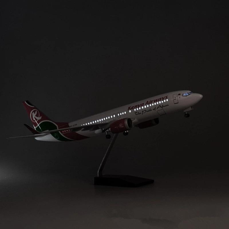 Модель самолета 1/85 Масштаб 47СМ Самолет 737MAX B737 MAX Авиалайнер Kenya Airways Со светом и колесами Литой Пластик Смола Дом