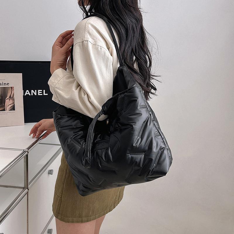 Large Capacity Bag Women's Tote Bag Lightweight Cotton Shoulder Bag Handbag