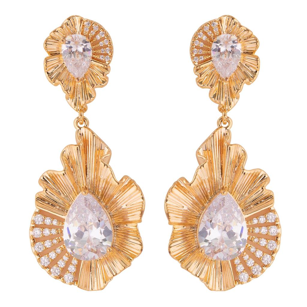 18K Gold-Plated Minimalist Diamond Teardrop Earrings - Lightweight Luxury with Silver Needle