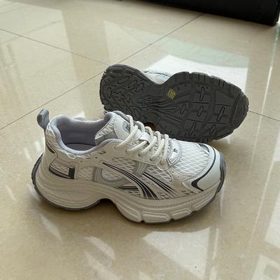 Женская обувь – Кроссовки