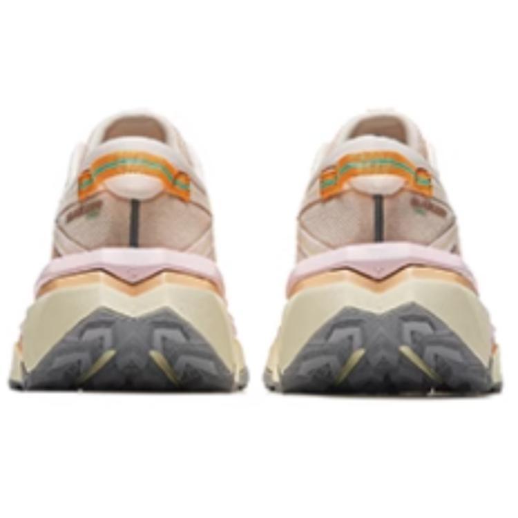 Anta Peregrine Falcon 2 Fabric Cushioning, Wear Resistant Low top Running Shoes Women's Beige Brown 122445502A-1