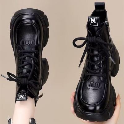 Узкие ботинки новая осень и зима бархатные британские маленькие мужские увеличивающие рост на толстой подошве британские короткие ботинки ботинки Мартин женские