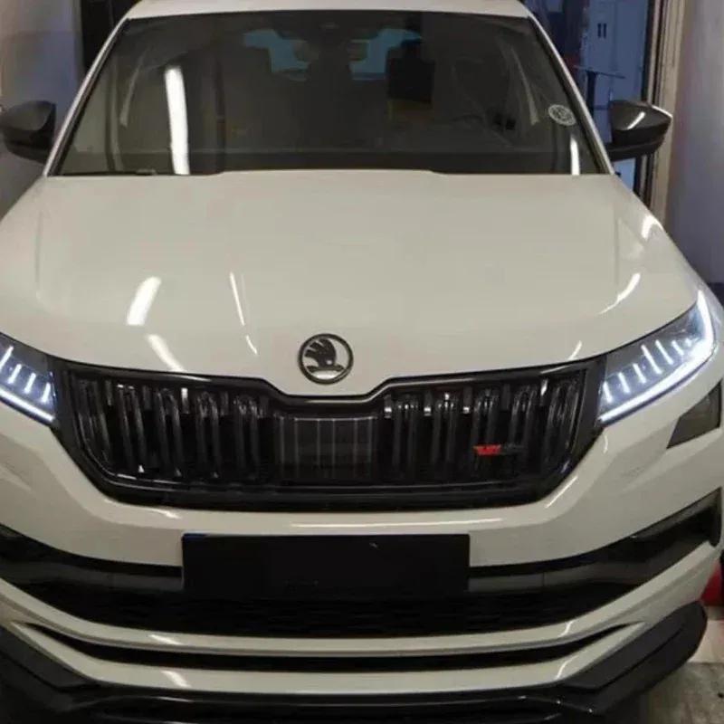for Original Skoda 2Pcs 80mm 90mm Octavia Rapid Fabia Superb KAMIQ Karoq Scala VRS Yeti Car Front Hood Rear Door Tailgate Emblem