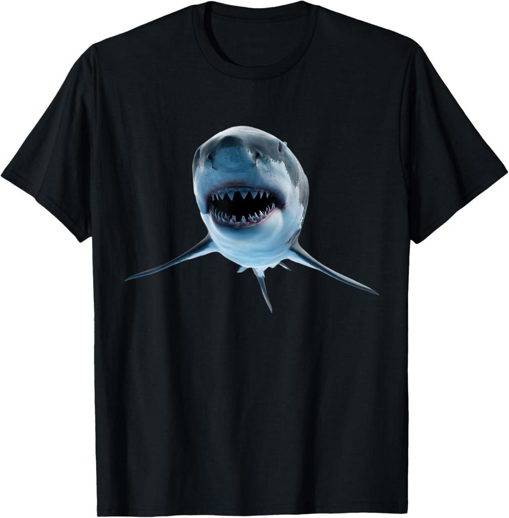 realistic great white shark for lovers of Fish and Ocean T-Shirt