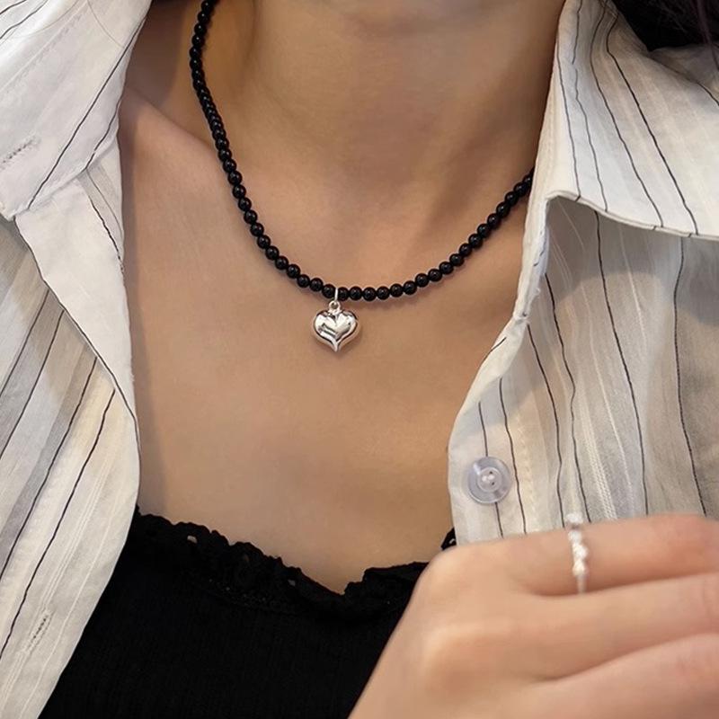 Ретро французское ожерелье с подвеской в виде сердца и бусинами из черного агата для женщин