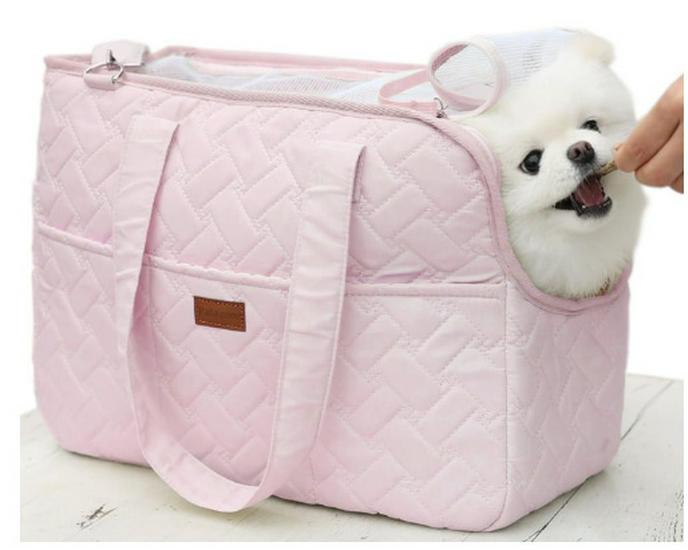 Crossbody Pet Carrier Bag: Stylish Shoulder Handbag for Cats & Dogs with Head-Out Design