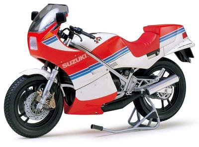 Tamiya Мотоцикл серии Suzuki Full Option Пластиковая модель 14029 1/12 № 29 RG250