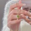 Star Moon Green Beads Women's Necklace Fashionable and Luxurious Clavicle Chain Jewelry.