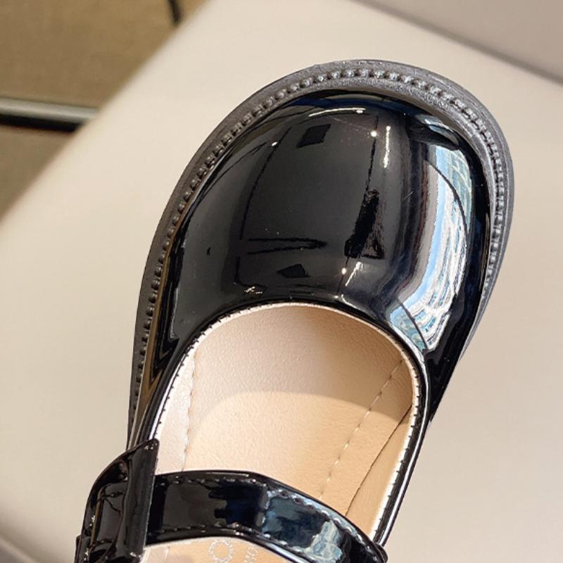 New  Leather Shoes Fashion Comfort Summer Girls Shoes Soft Soled Non Slip Casual Princess Shoe Performance Classic Child Shoe
