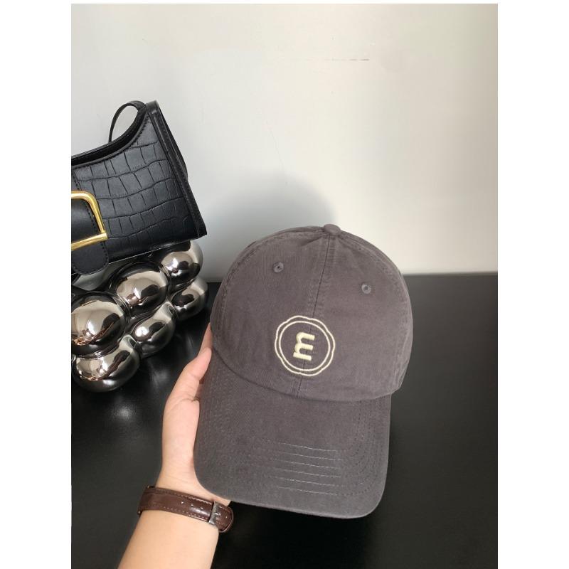Retro Embroidered Letter Baseball Cap Men's and Women's Sunshade Simple Personality Street Leisure Cap