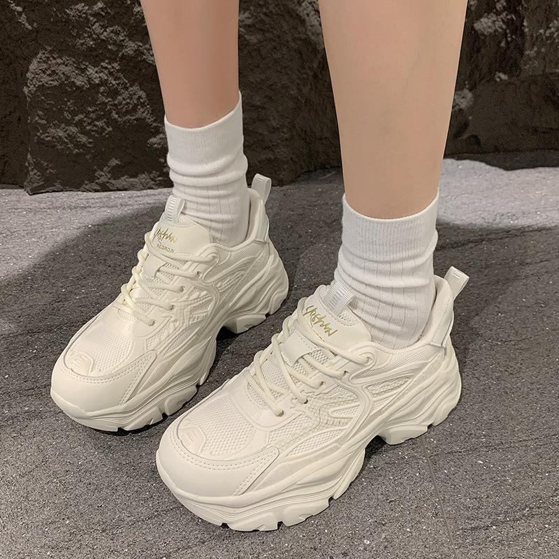 Модные летние кроссовки на толстой подошве, повышающие рост, универсальные дышащие повседневные спортивные туфли, дышащие спортивные кроссовки для фитнеса, повседневные кроссовки 35-40