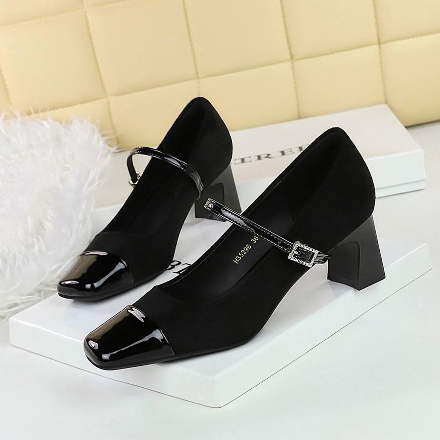Women's Shoes with Thick Heel, Mid Heel, Shallow Mouth Splicing, Square Toe, Straight Line with Rhinestone Buckle, Single Shoe, Mary Jane Shoes