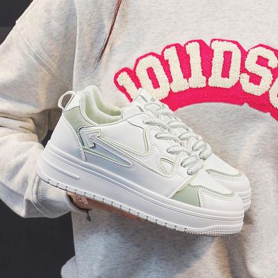 Маленькие белые туфли женские универсальные спортивные и повседневные туфли весна новая низкие кеды на плоской подошве тренд студенческие кеды прилив