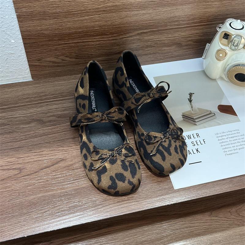 Круглый Носок Увеличение Внутренней Высоты На 3 См Мелкий Вырез Однотонные Туфли Знаменитость Бант Двойная Пряжка Ремень Темперамент Туфли-Мокасины